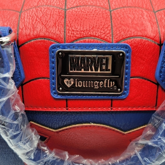 Loungefly Marvel SpiderMan purse crossbody handbag - Picture 7 of 9